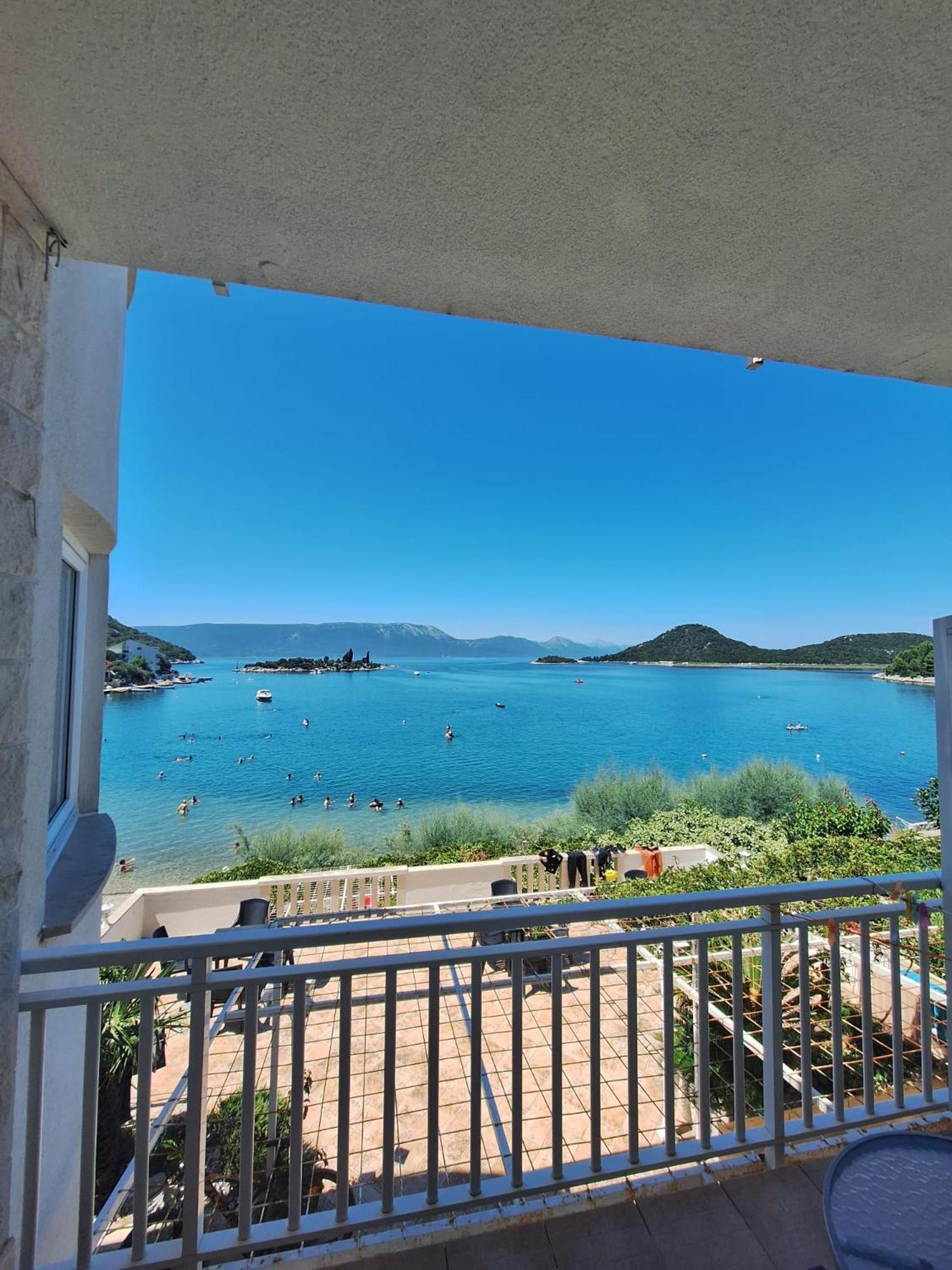 Villa Ante Apartments 블라체 객실 사진