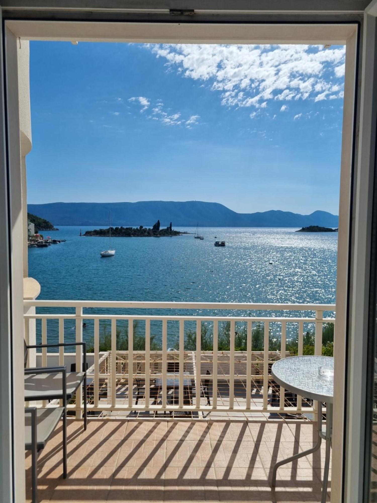 Villa Ante Apartments 블라체 객실 사진
